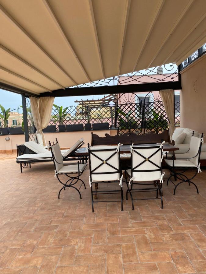 Hotel Regal House Anzio Terrazzo Extérieur photo